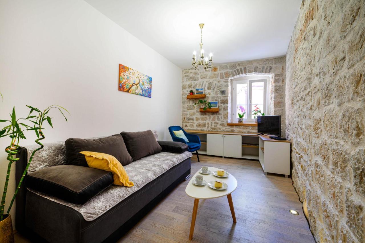 Apartments Festum Šibenik Eksteriør billede