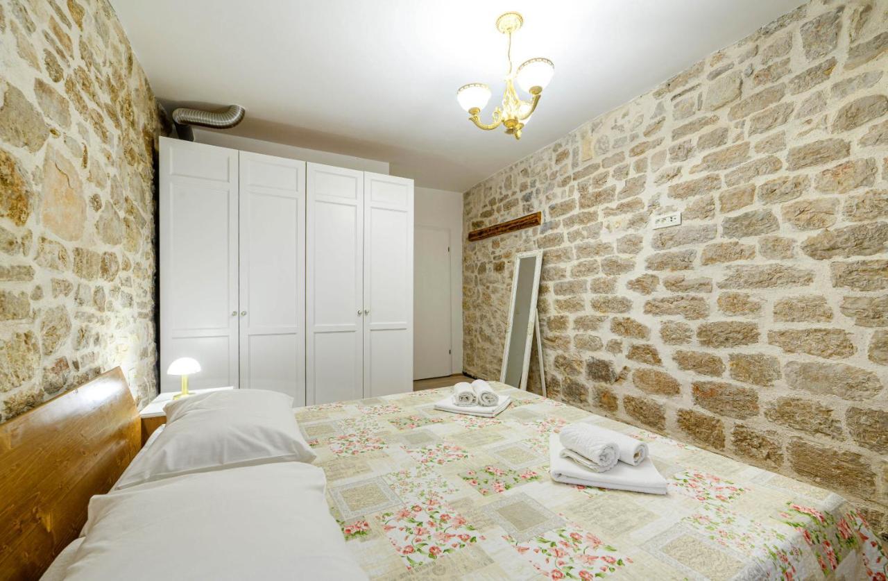 Apartments Festum Šibenik Eksteriør billede
