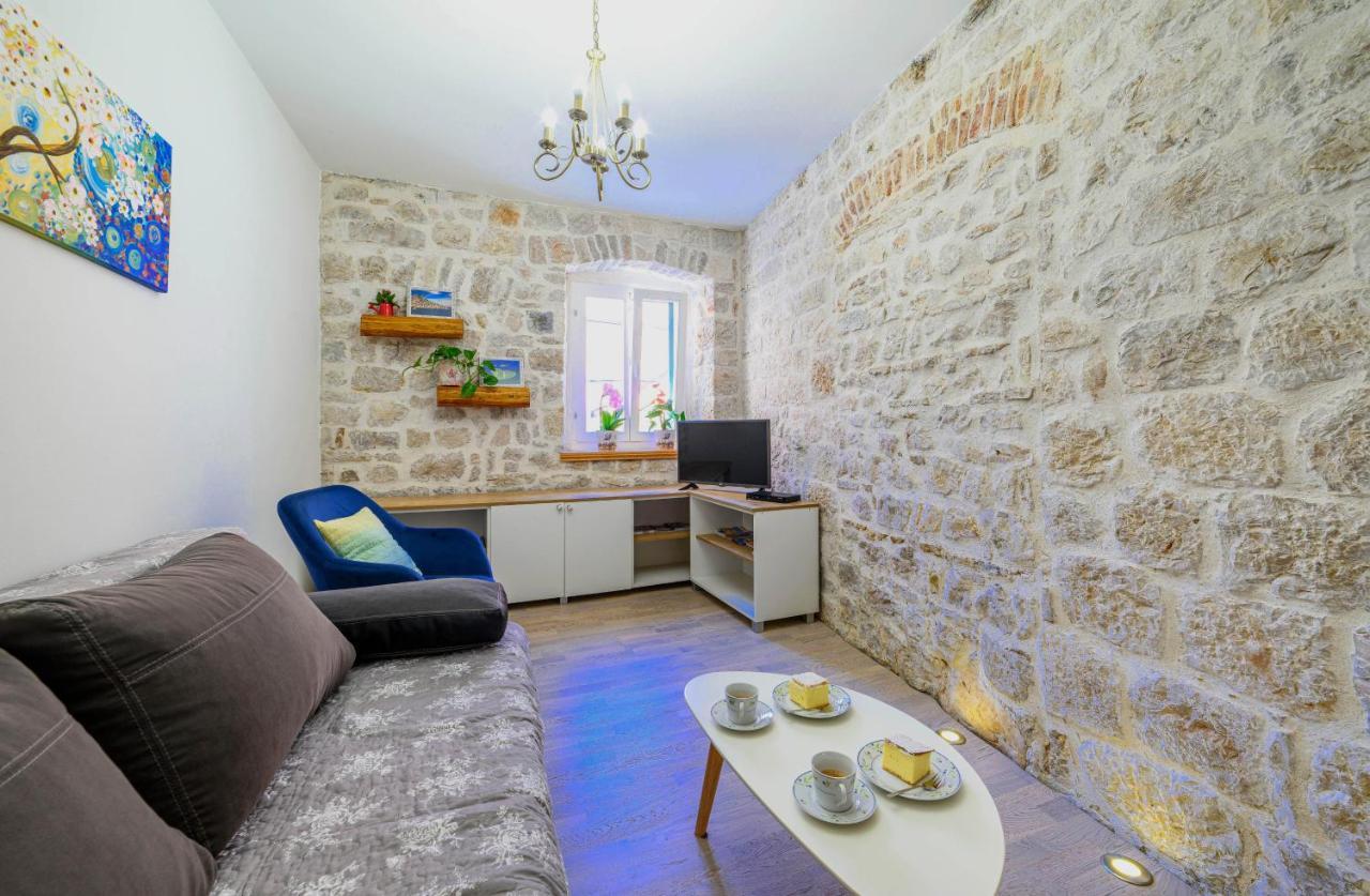 Apartments Festum Šibenik Eksteriør billede
