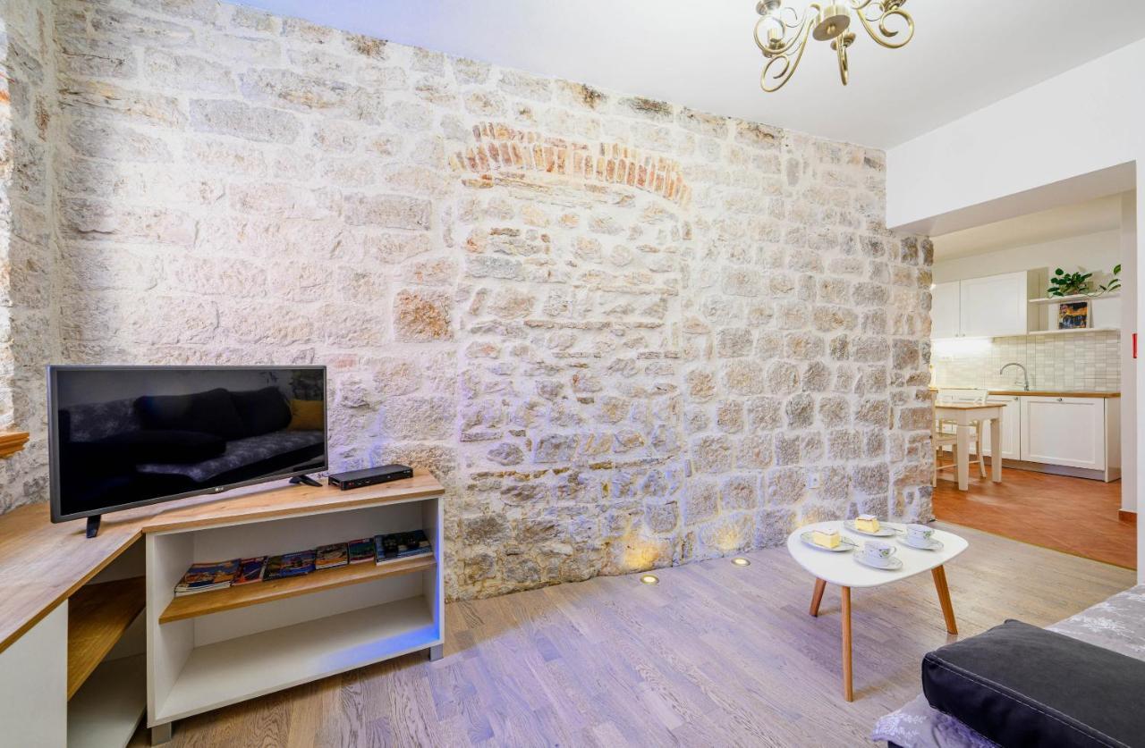 Apartments Festum Šibenik Eksteriør billede