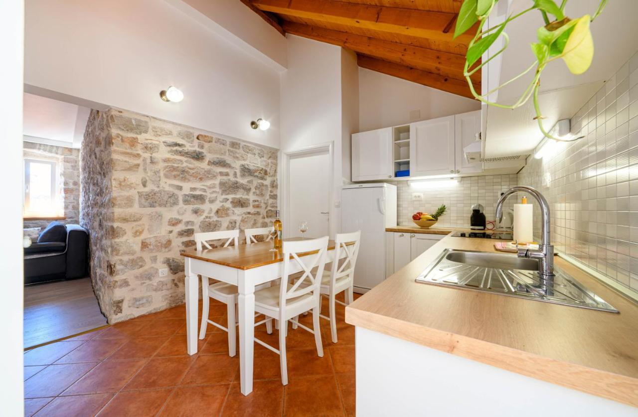 Apartments Festum Šibenik Eksteriør billede