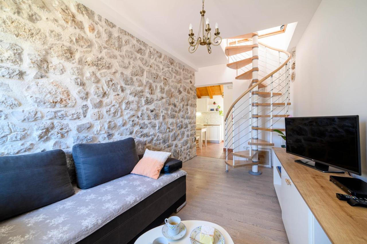 Apartments Festum Šibenik Eksteriør billede