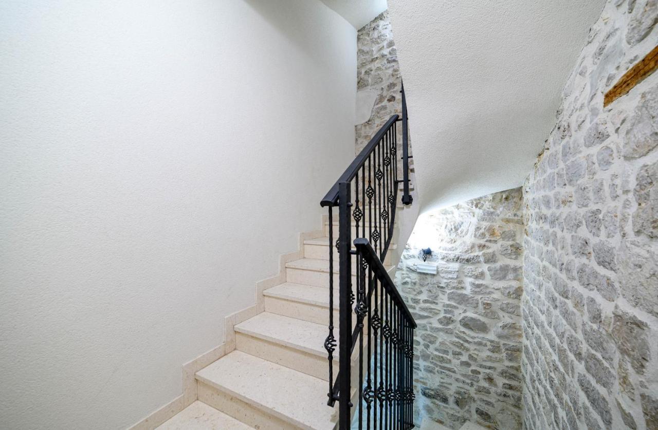 Apartments Festum Šibenik Eksteriør billede