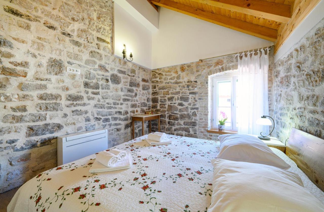 Apartments Festum Šibenik Eksteriør billede