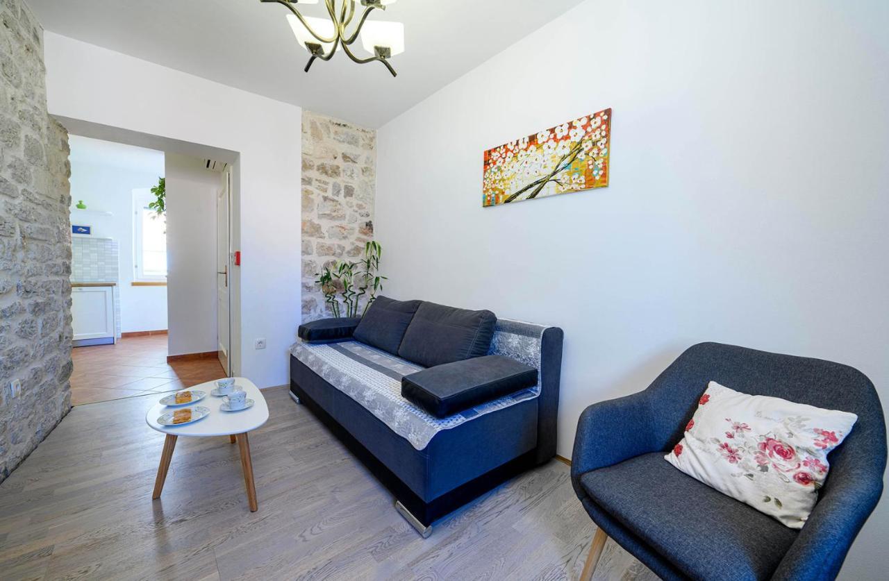 Apartments Festum Šibenik Eksteriør billede