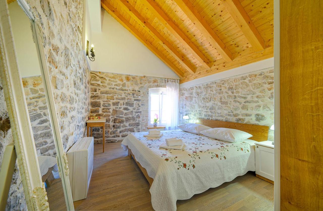 Apartments Festum Šibenik Eksteriør billede